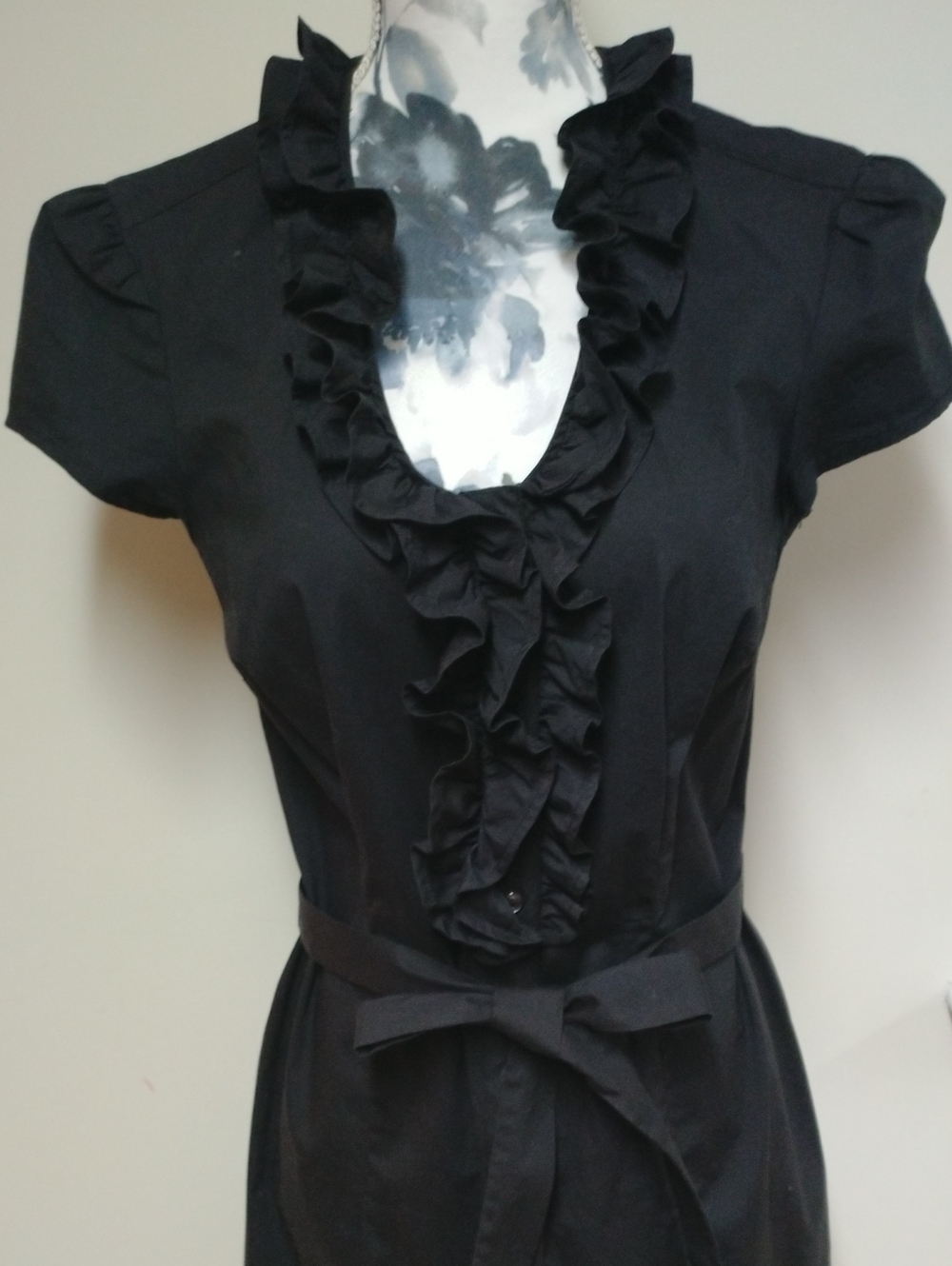 Tommy Hilfiger Black Button-Front Ruffle Neck Cotton Shirt Dress, Size S - Picture 4 of 8